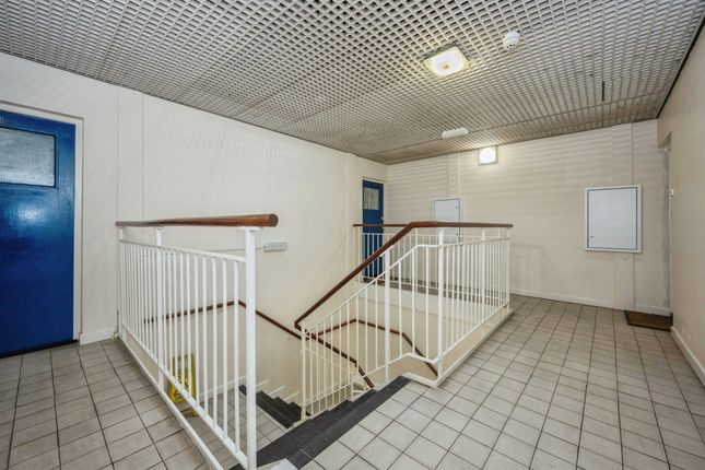 Apartment 14, Philip Larkin House, 8-10, The Avenue, Bedford photo 2