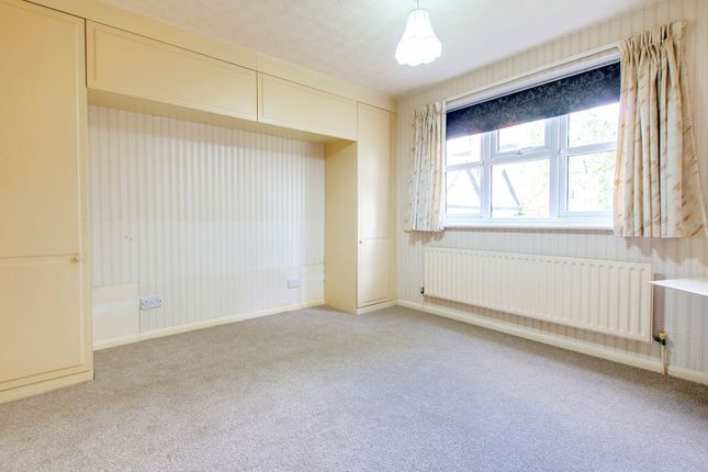 Flat for sale in Carisbrooke Road, Leicester