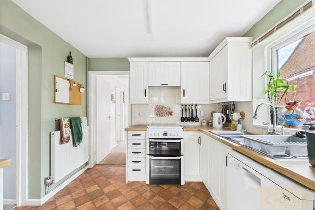 1, Cavendish Avenue, Gloucester photo 3