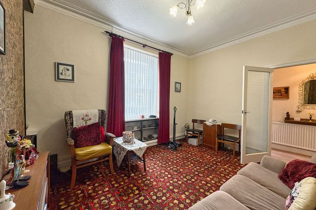 6 Ynysymaerdy Road, Neath photo 3