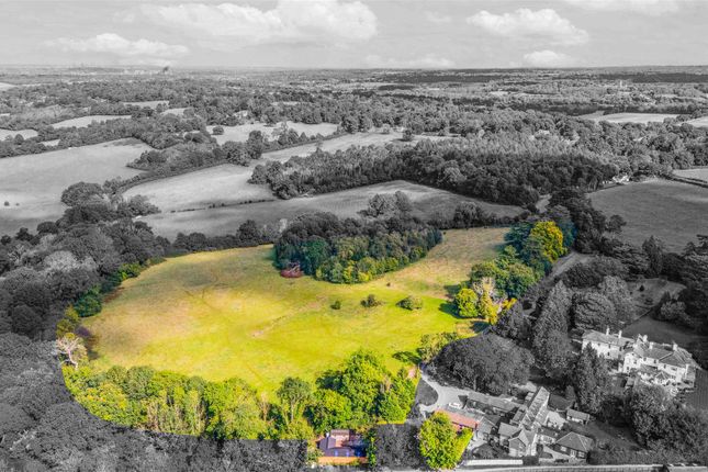 3-bed other on 4 Reeves Rest Cottages, High Road, Chipstead, £825,000