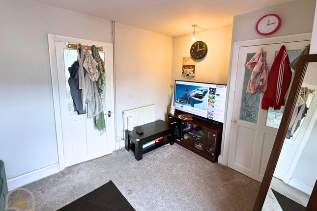 8, Litcham Spur, Slough photo 3