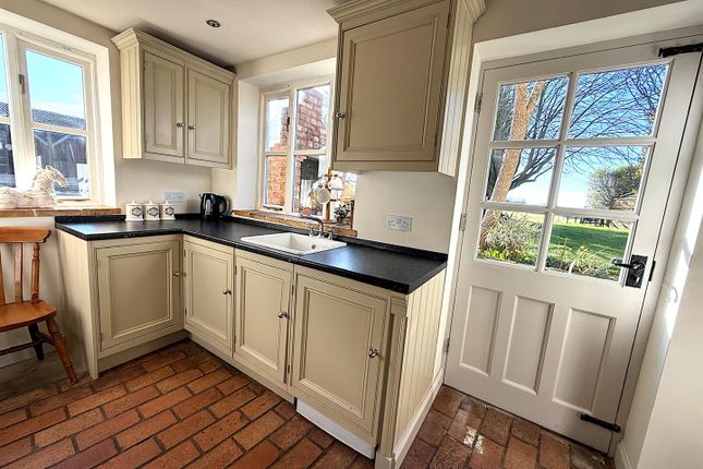 Additional Kitchen Area