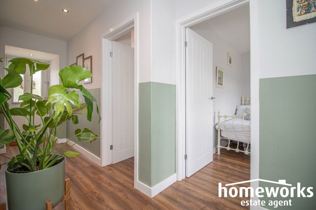 12, Burtontyne Avenue, Dereham photo 2
