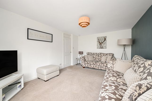 7, Vorlich Crescent, Penicuik photo 3