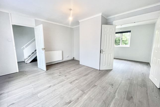 42, Sunnyside Road, Epping photo 2