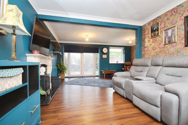 10, Cullin Close, Lincoln photo 3