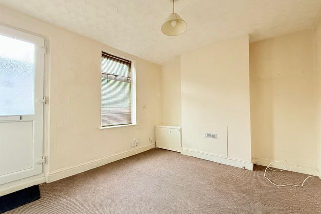 32, Well Street, Great Yarmouth photo 2