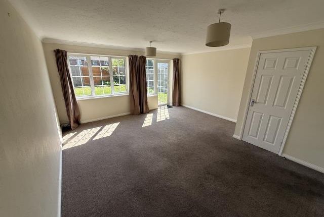 84, Sandown Drive, Hereford photo 3