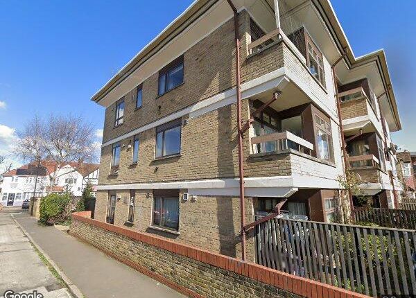 1 Rawsthorne Court, 289 Staines Road, HOUNSLOW photo 2