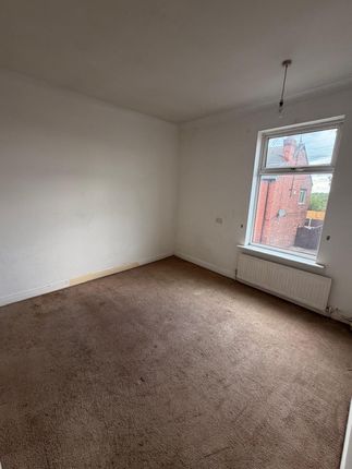 14, Charnwood Street, Mexborough photo 4