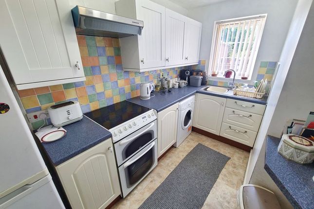 Elingfield Court,Flat 8, High Street, Southampton photo 4