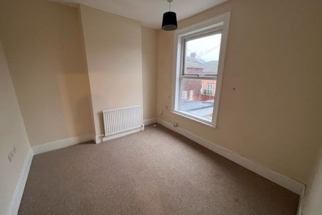 Terraced house to rent in Nelson Road North, Great Yarmouth
