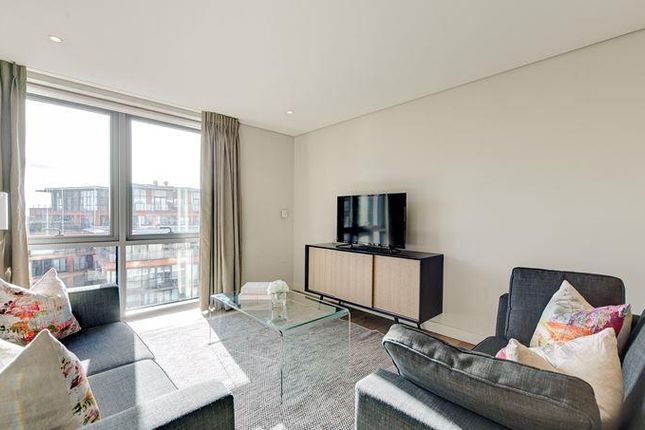 Thumbnail Flat to rent in Merchant Square East, London W2.