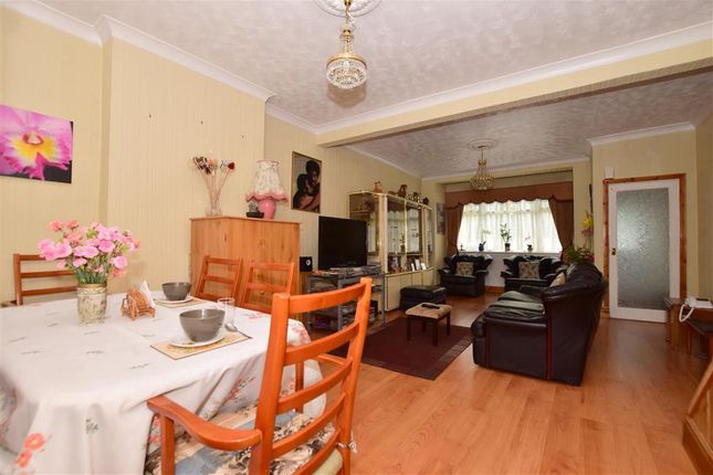 Thumbnail End terrace house for sale in Barley Lane, Goodmayes, Essex