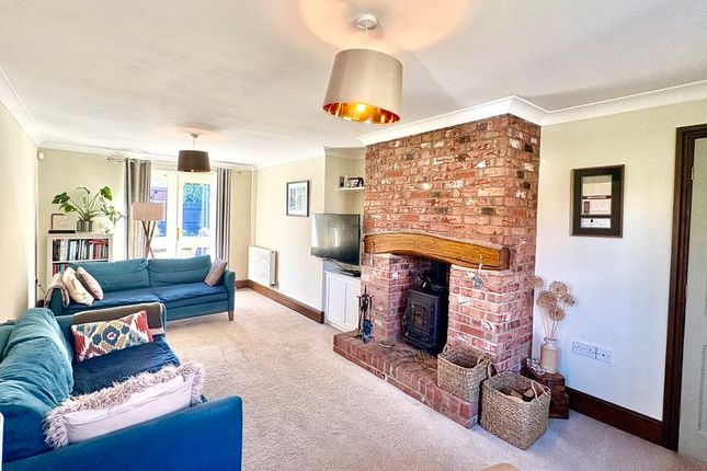 15, Rectory Lea, Gainsborough photo 2