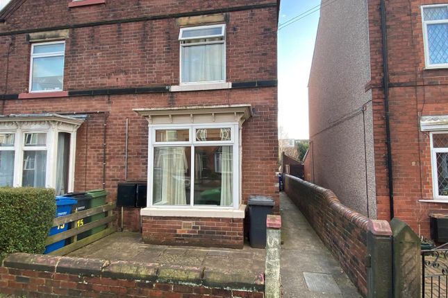 Thumbnail Flat to rent in York Street, Chesterfield