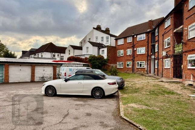 Preston Road, Kenton photo 3
