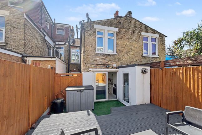 3 kellino street, london photo 4