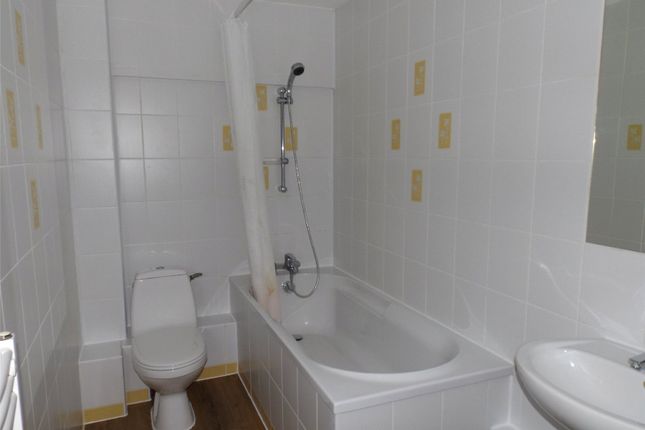 17,, Parkers Apartments, Manchester photo 4