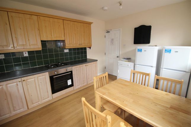 .9, Orchard Waye, Uxbridge photo 3