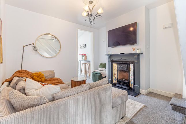 58, Blakefield Road, St.John's, Worcester photo 2