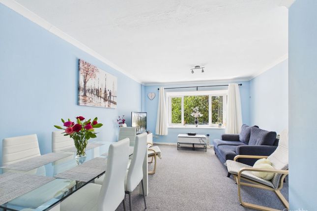 75 Bellfield, Forestdale photo 3