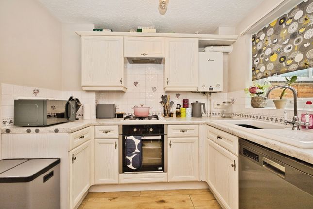 26, Hills Orchard, Somerset photo 4