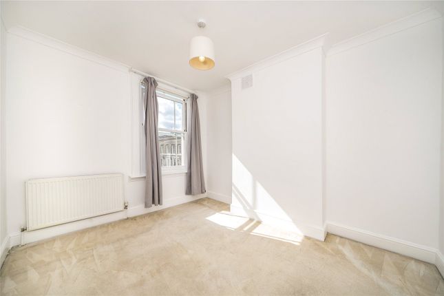 16B, Carlton Square, London photo 4