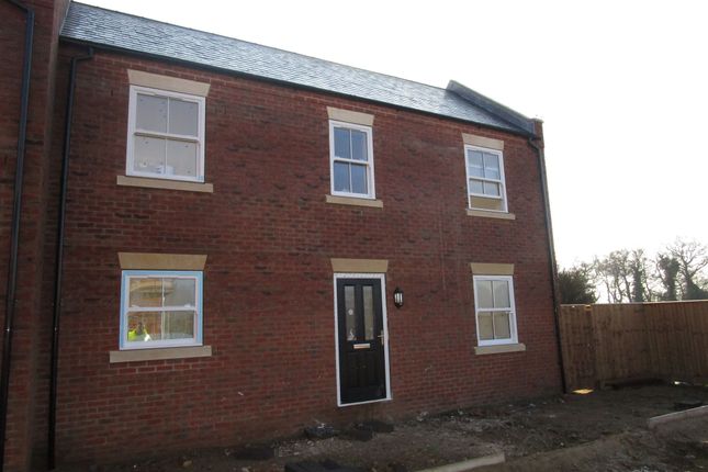 2 bed end terrace house for sale in Station Road, Snettisham, King's Lynn