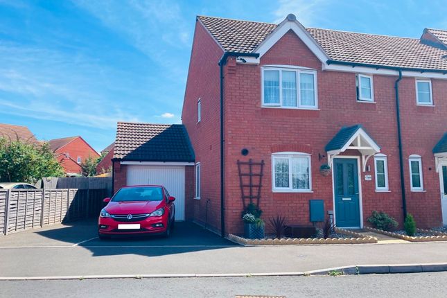 Thumbnail Terraced house for sale in Codling Road, Evesham