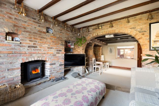 5-bed house on 38-40, Sherburn Street, Selby, £450,000