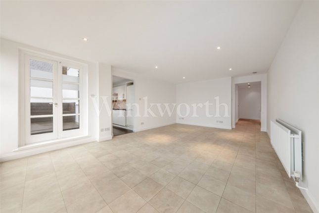 Thumbnail Flat for sale in Cricklewood Lane, London