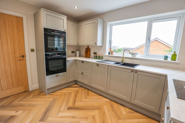 17 Alderley Heights, Lancaster photo 5
