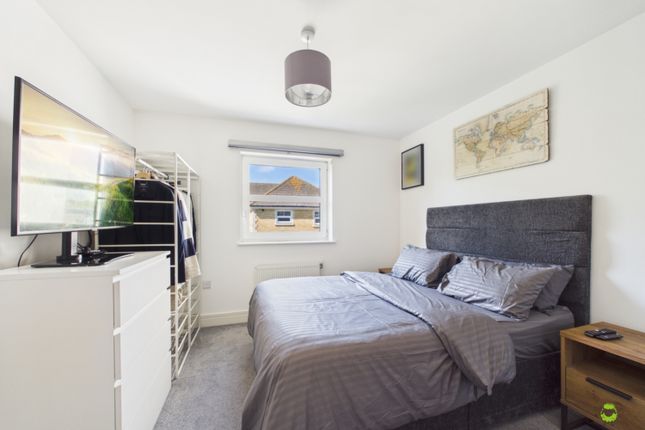 34, Weir Road, Bexley photo 4