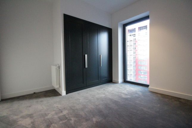 Modena House, 1703, 41 Lyell Street, London photo 5