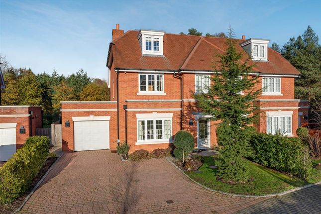 Thumbnail Semi-detached house to rent in Kingswood, Ascot