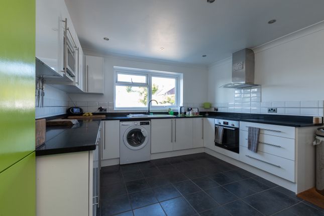 8, Boswells Close, Wareham photo 4