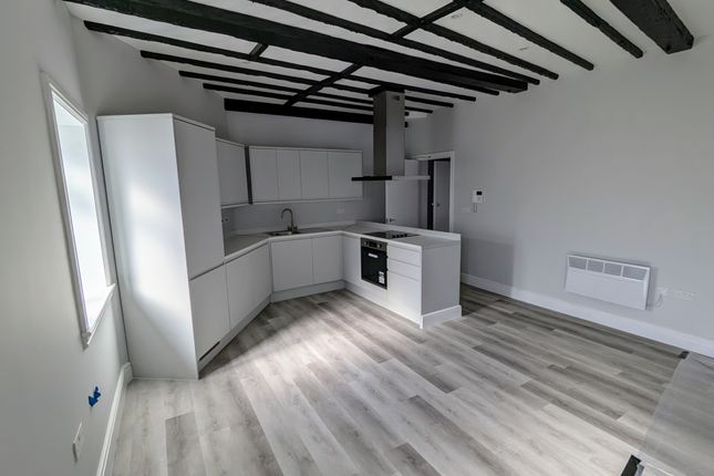 Flat 3 13 , Godalming photo 4