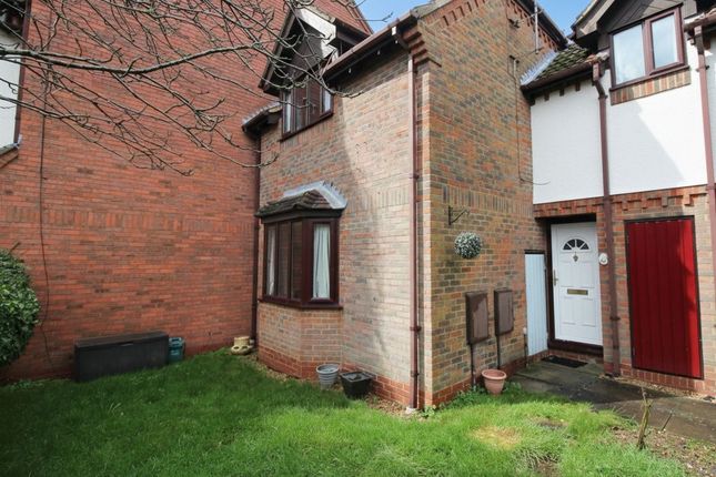 2-bed house on 20, Carvers Croft, Knebworth, £280,000