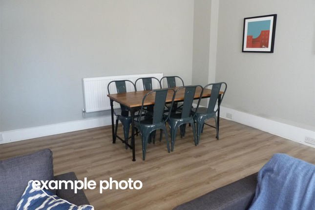 Flat 1, Castle Quarters, Flat 1, Castle Quarters, Cardiff photo 4