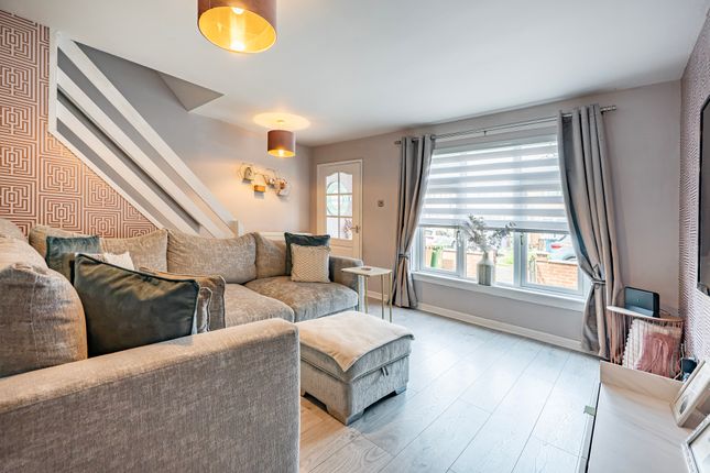 2 Ardargie Place, Carmyle, Glasgow photo 2
