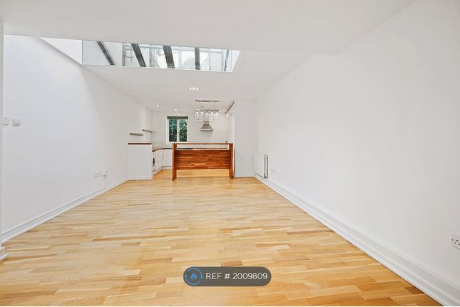 Thumbnail Flat to rent in Tiger House, London