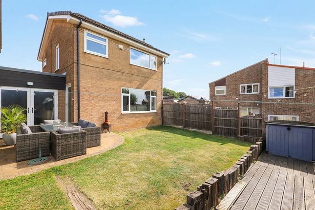 3 Waterthorpe Rise, Sheffield photo 4