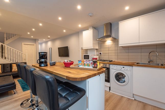 Flat to rent in Cannon Street, Reading