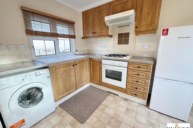 8 Underhill Park, Tiverton photo 2