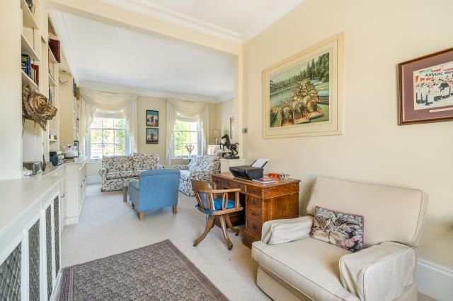 32, Blenheim Terrace, London photo 4