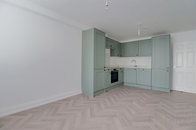 3A Beaconsfield Parade, Brighton photo 2