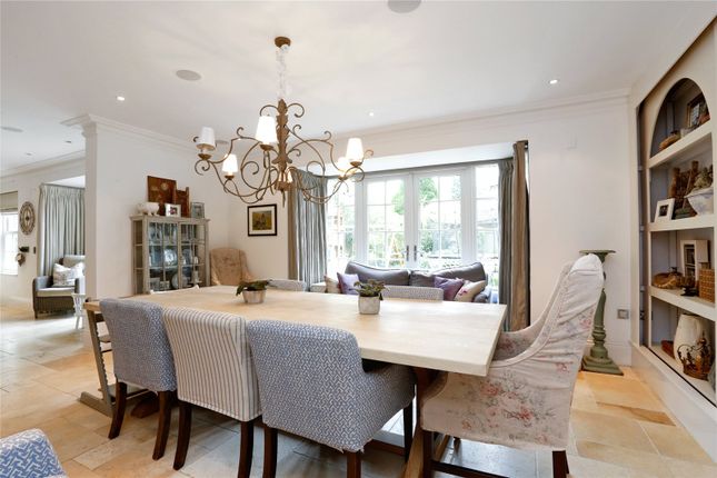 Detached house to rent in Penn Road, Beaconsfield, Buckinghamshire