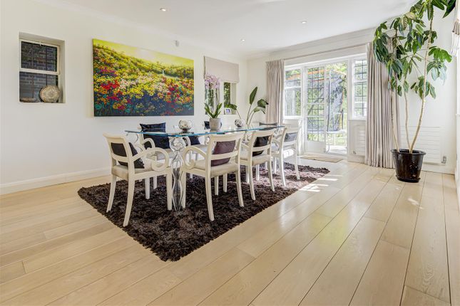 25, Kingsley Way, London photo 4